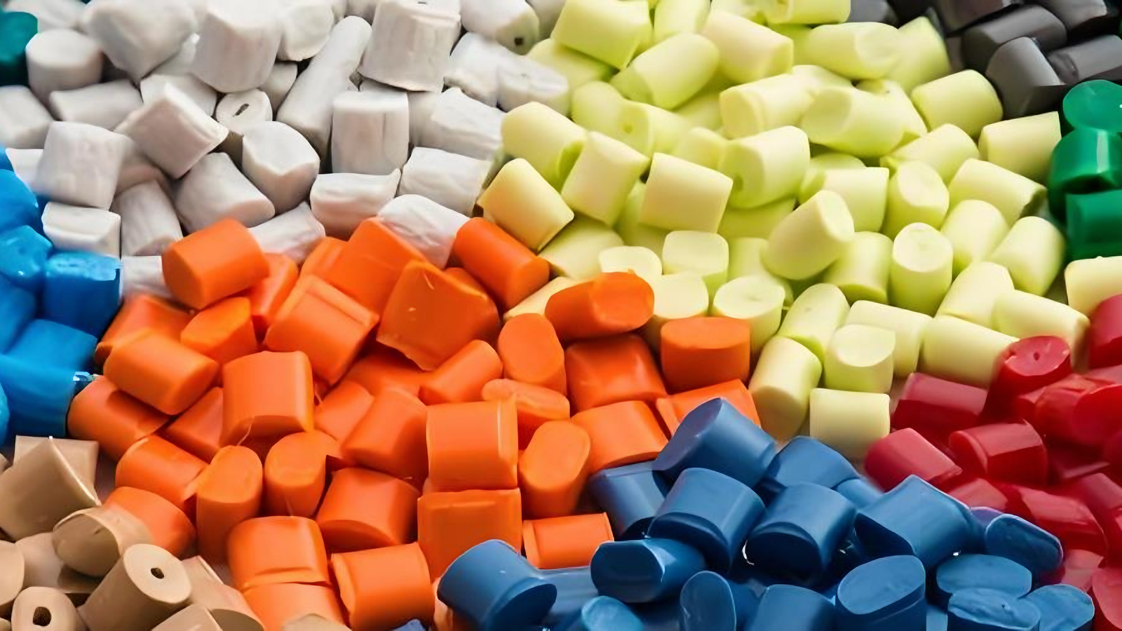 Endüstriyel masterbatch üretim süreci ve uygulamaları.